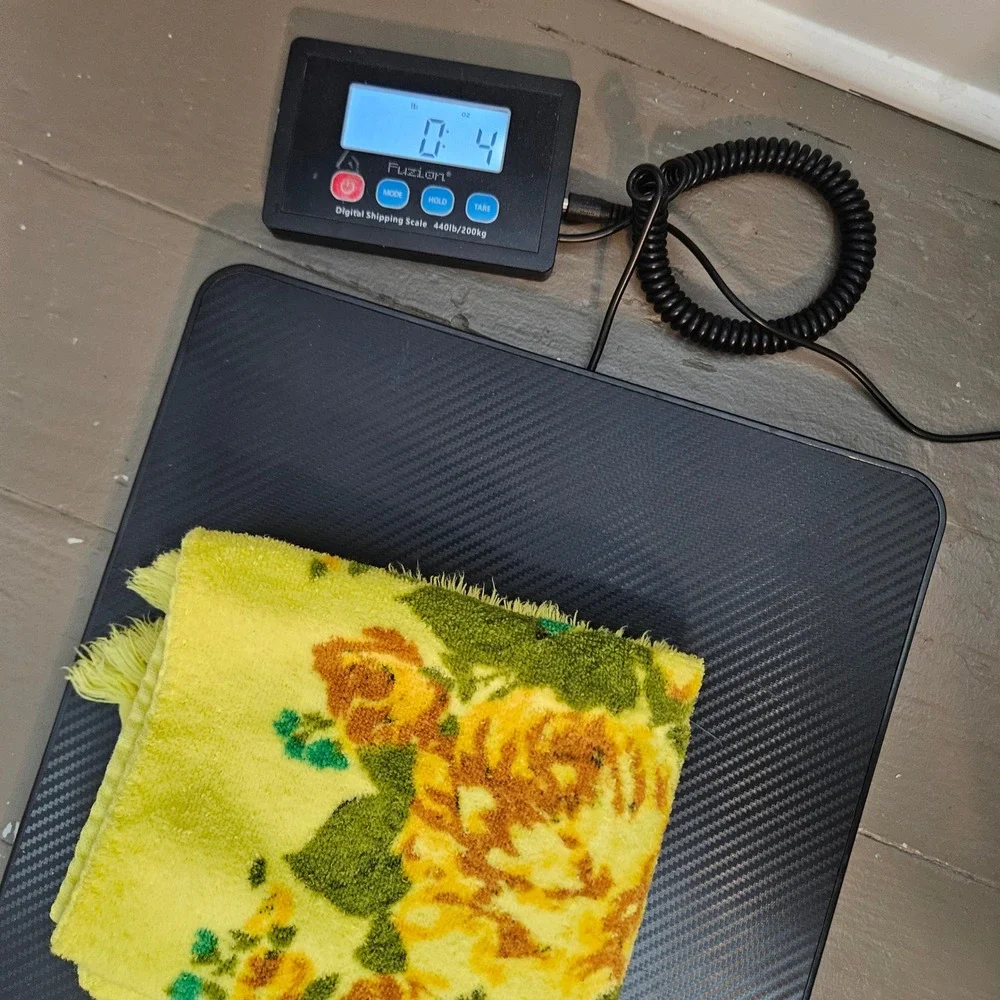 Vtg Monticello Yellow Floral Rose Hand Towel Retro 70s Fringed Cotton Terry USA